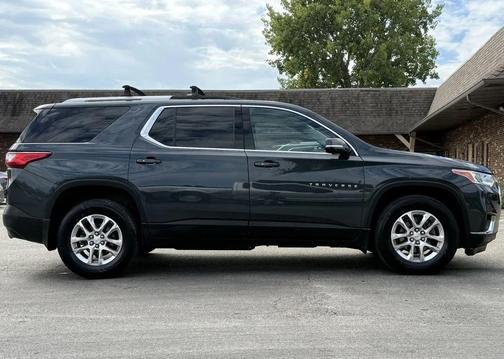 2018 Chevrolet Traverse LT Cloth