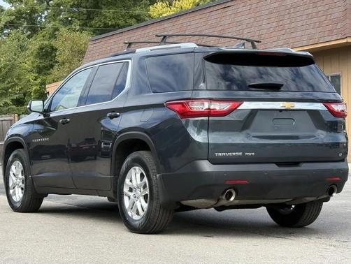 2018 Chevrolet Traverse LT Cloth