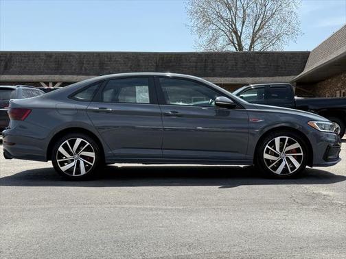 2019 Volkswagen Jetta GLI 2.0T S