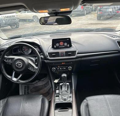 2018 Mazda Mazda3 Grand Touring