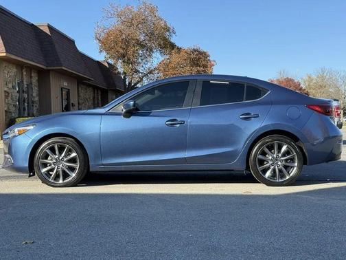 2018 Mazda Mazda3 Grand Touring
