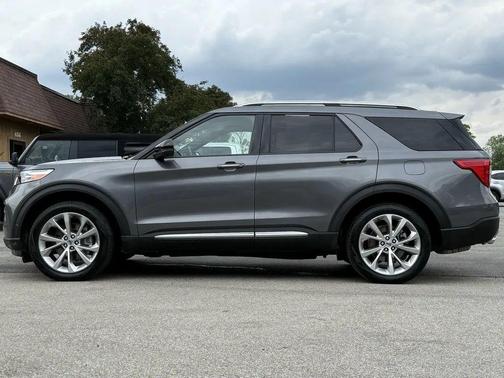 2021 Ford Explorer Platinum