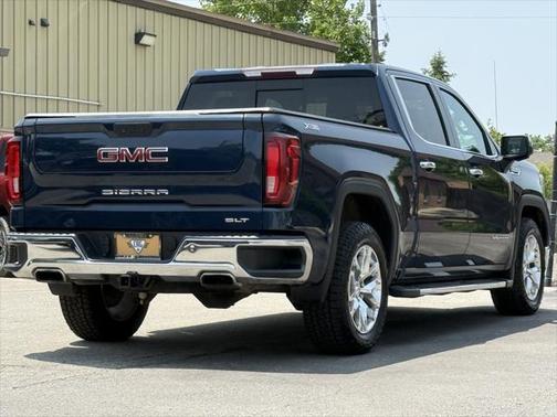 2022 GMC Sierra 1500 SLT