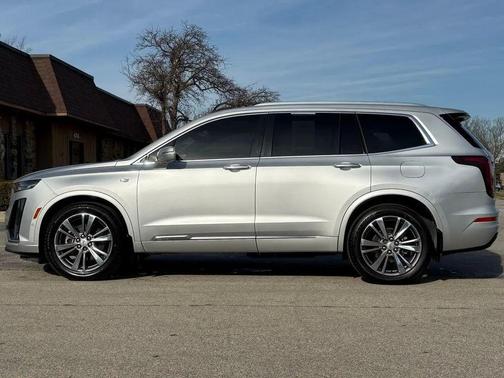 2020 Cadillac XT6 Premium Luxury FWD