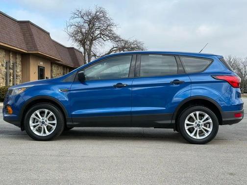 2019 Ford Escape S