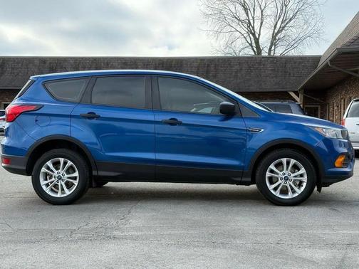 2019 Ford Escape S