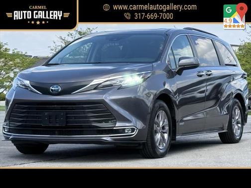 2021 Toyota Sienna XLE 8 Passenger