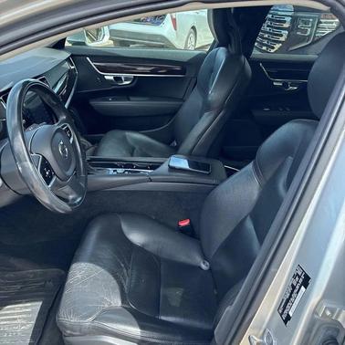 2018 Volvo S90 T5 Momentum