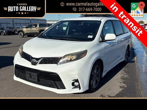 2018 Toyota Sienna SE