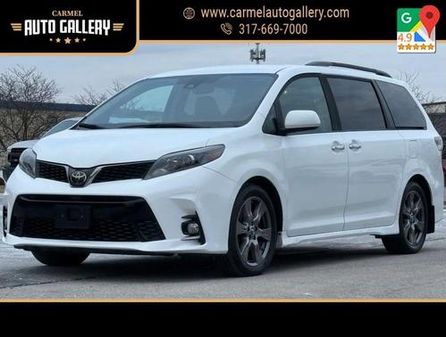 2018 Toyota Sienna SE