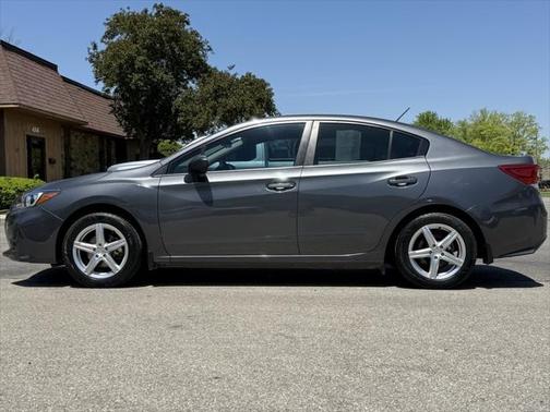 2018 Subaru Impreza 2.0i