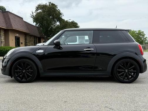2017 MINI Hardtop Cooper S