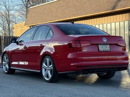 2017 Volkswagen Jetta GLI