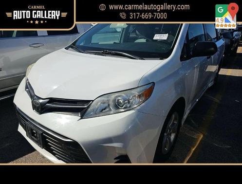 2020 Toyota Sienna SE