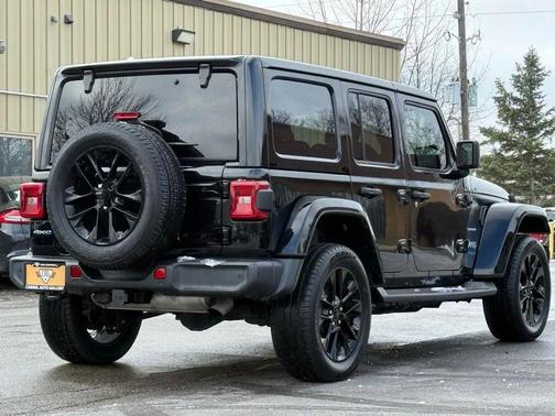Black Clearcoat 2021 Jeep Wrangler Unlimited 4xe Sahara