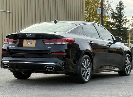2019 Kia Optima EX