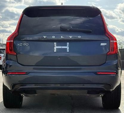2022 Volvo XC90 Recharge Plug-In Hybrid T8 R-Design 7 Passenger