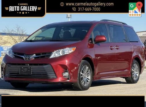 2018 Toyota Sienna LE