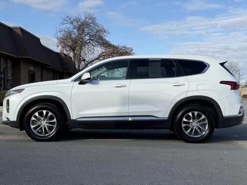 2019 Hyundai SANTA FE SEL 2.4