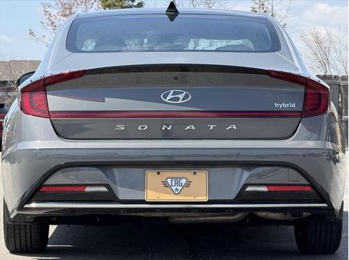 2020 Hyundai SONATA Hybrid Limited