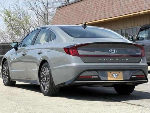 2020 Hyundai SONATA Hybrid Limited