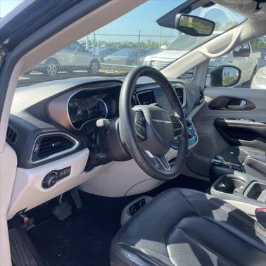 2018 Chrysler Pacifica Hybrid Touring L