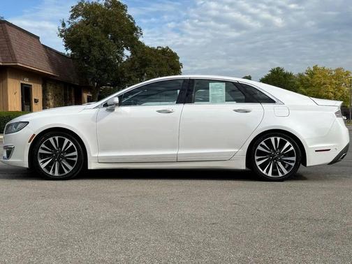 2019 Lincoln MKZ Reserve II
