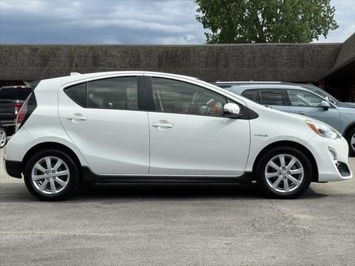 2017 Toyota Prius c Four