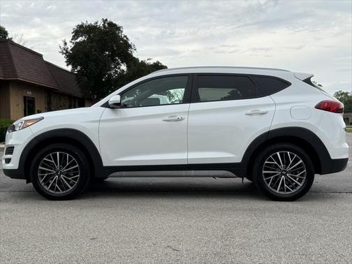 2021 Hyundai TUCSON SEL