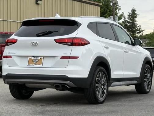 2021 Hyundai TUCSON SEL