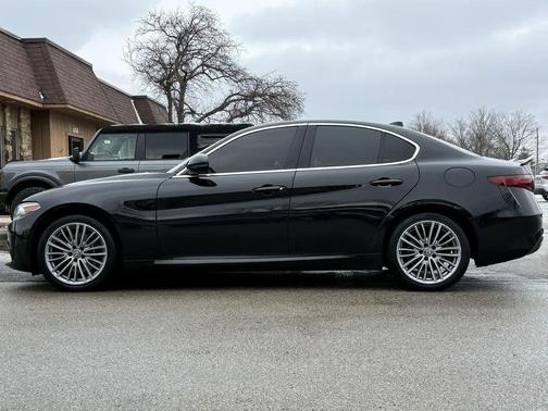 2018 Alfa Romeo Giulia Ti Lusso