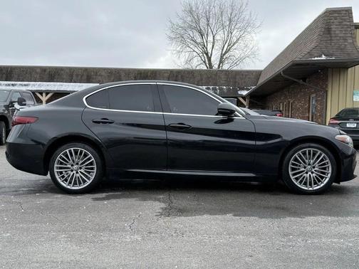 2018 Alfa Romeo Giulia Ti Lusso