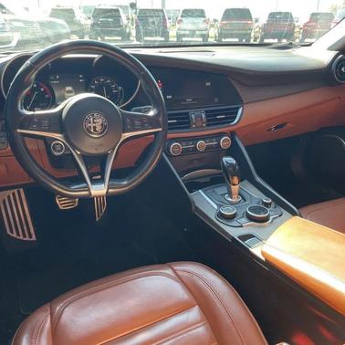 2018 Alfa Romeo Giulia Ti Lusso