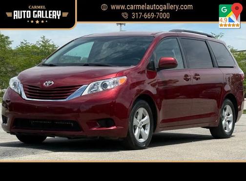Salsa Red Pearl 2017 Toyota Sienna LE
