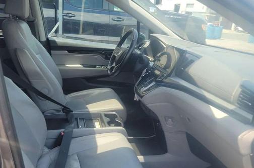 Modern Steel Metallic 2020 Honda Odyssey Elite
