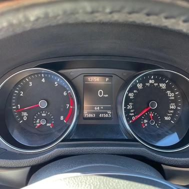 2017 Volkswagen Passat 1.8T R-Line w/Comfort