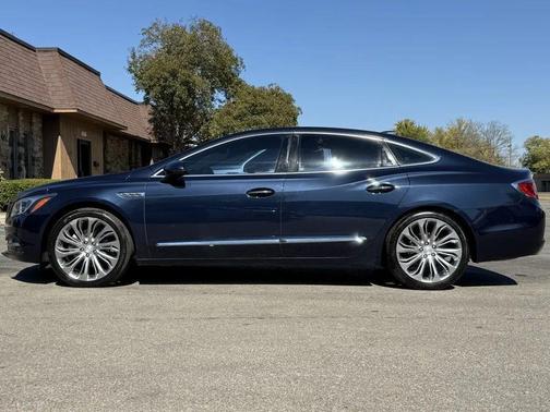 2017 Buick LaCrosse Essence