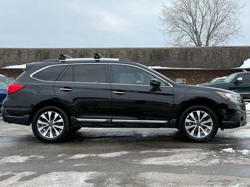 2019 Subaru Outback 3.6R Touring