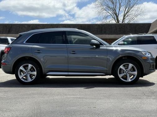 2020 Audi Q5 45 Premium Plus