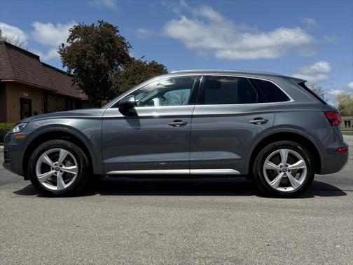 2020 Audi Q5 45 Premium Plus