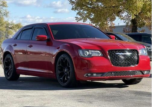 2016 Chrysler 300 S