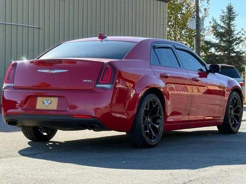 2016 Chrysler 300 S