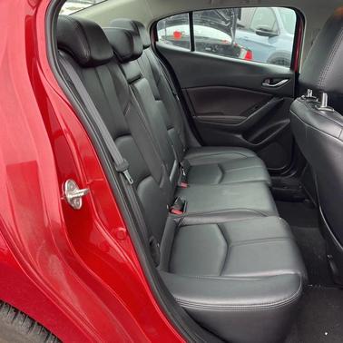 2018 Mazda Mazda3 Touring