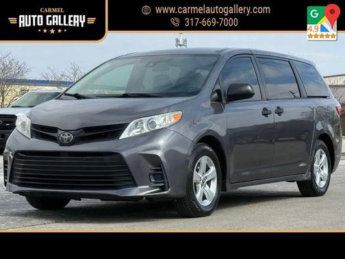 2019 Toyota Sienna SE