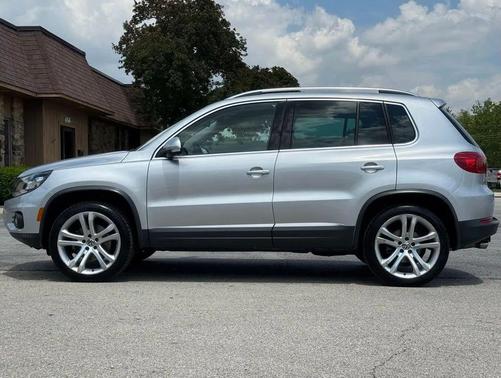 Reflex Silver Metallic 2016 Volkswagen Tiguan SEL