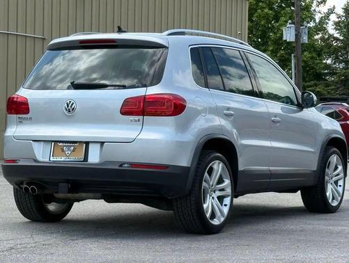 Reflex Silver Metallic 2016 Volkswagen Tiguan SEL