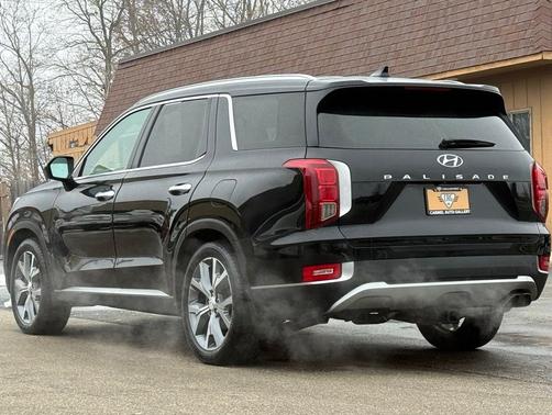 Becketts Black 2021 Hyundai PALISADE SEL