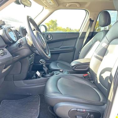 2018 MINI Countryman Cooper