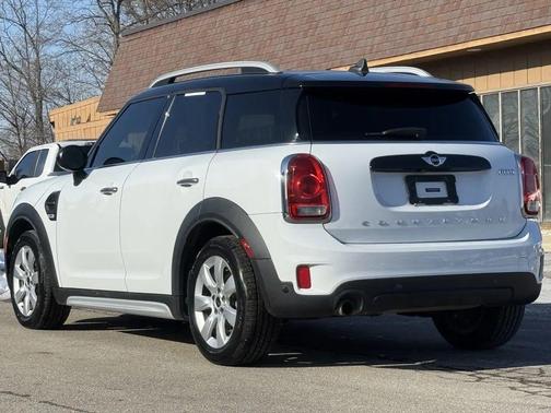 2018 MINI Countryman Cooper