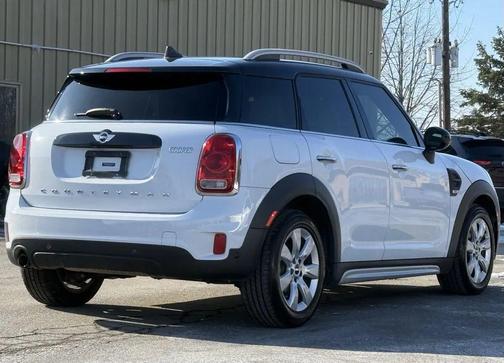 2018 MINI Countryman Cooper